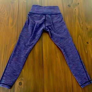 Lululemon cropped leggings. Size 4